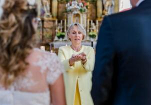 freie Theologin Silvia Schäfler bei der Ringsegnung