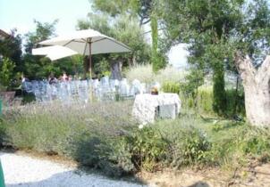Trauung in Chiusi, Toskana, Italien