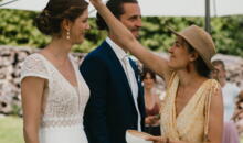 Ritual für Brautpaar und Freunde bei freier Trauung im 5-Seen-Land, Gut Staltach