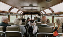 Traurednerin Silvia Schäfler gestaltet freie Trauung in Buchloe & Umgebung