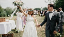 freie Trauung auf der Wiese