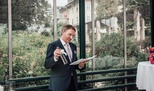 Trauungszeremonie mit Hochzeitsredner Markus Schäfler in der Orangerie Bad Endorf