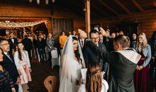 christliche Elemente in einer christlich-jüdischen Trauung mit einem freien Theologen: Segen über das Brautpaar